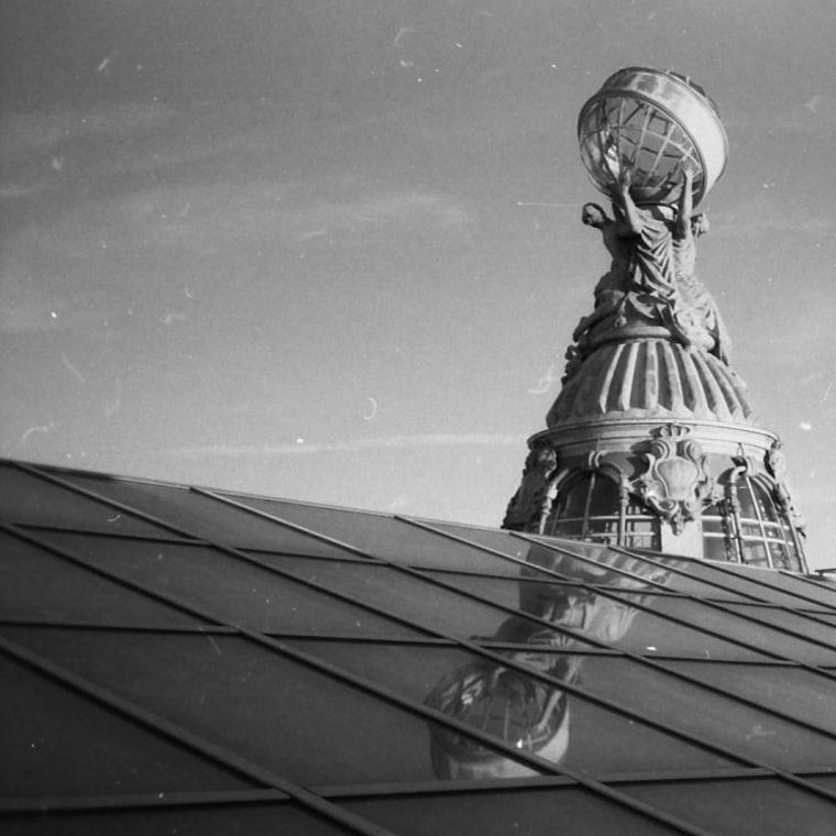 Фотовыставка Нинель Очеретяной "Городская симфония"