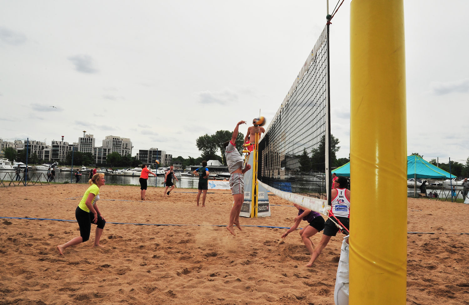 некий текст