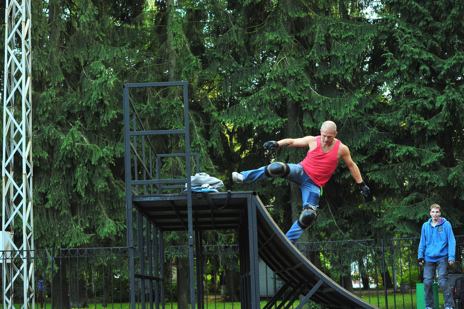 некий текст