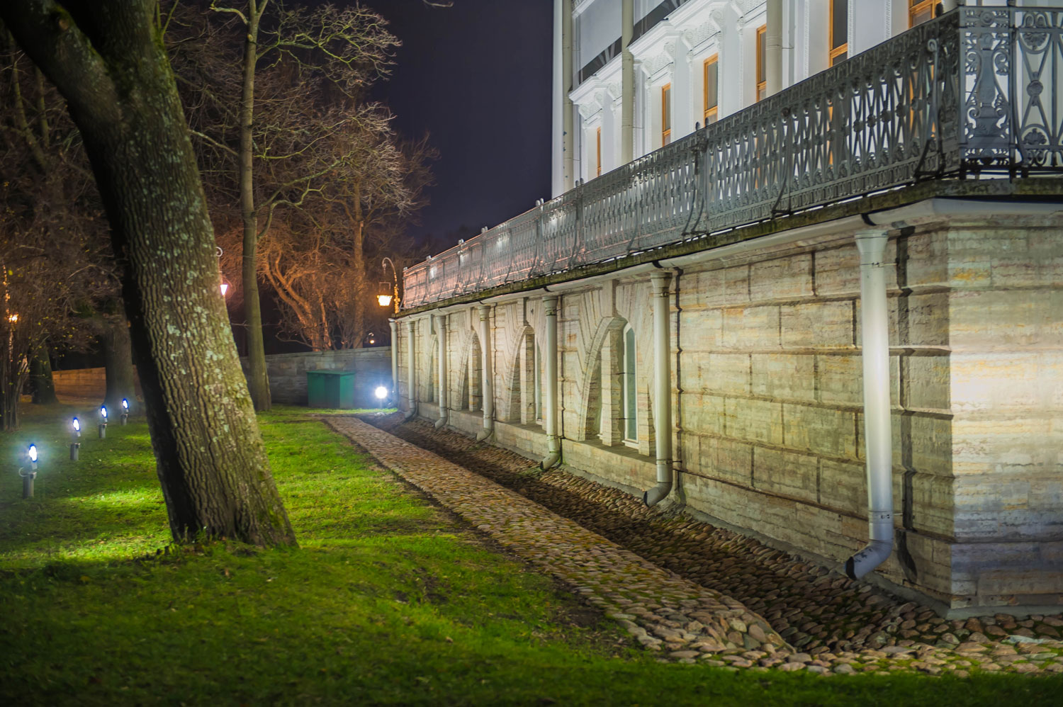 некий текст